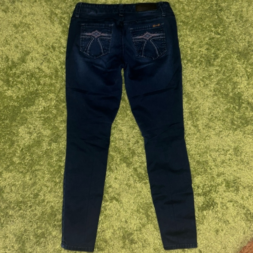 Seven7 Jeans